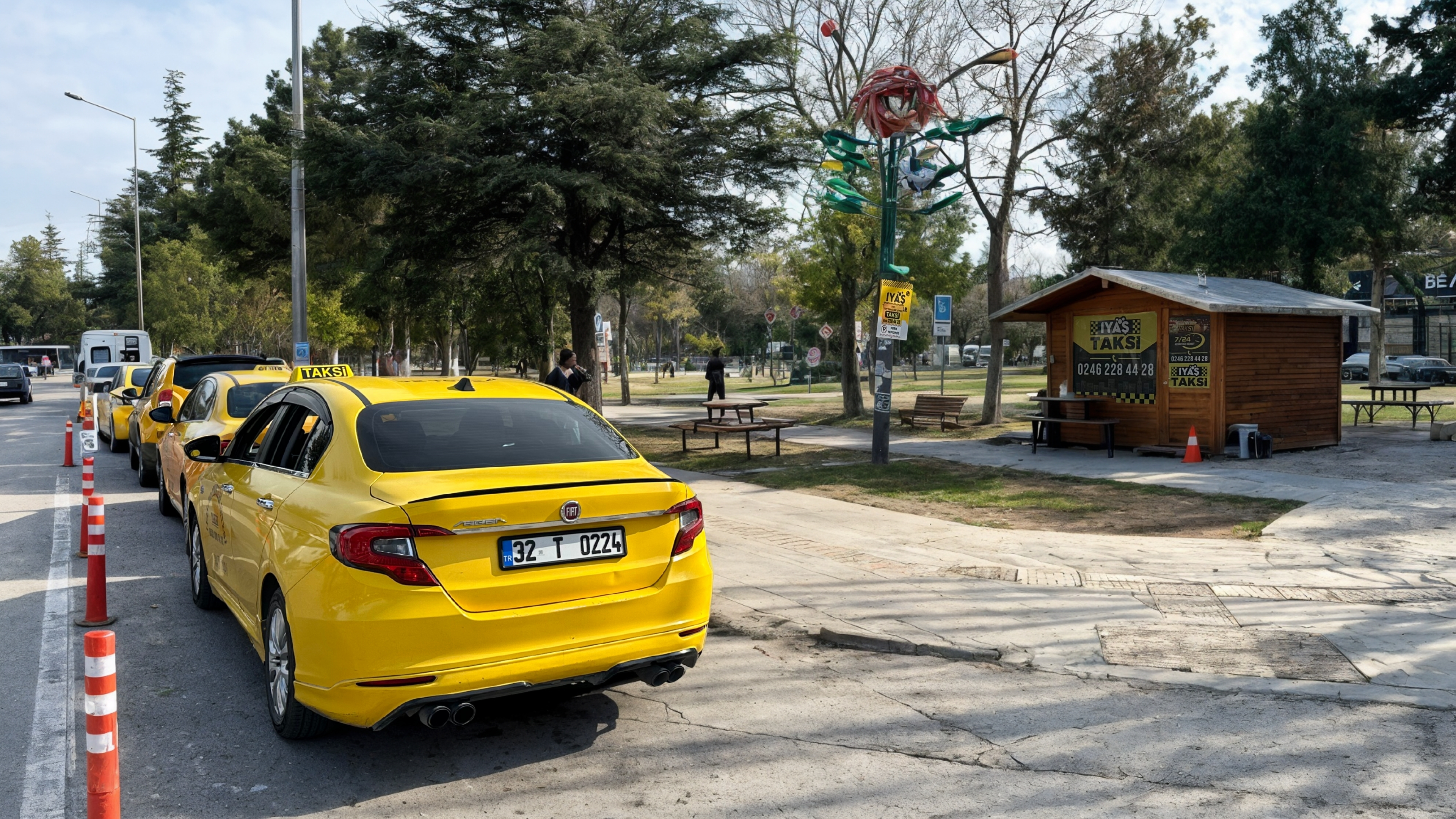 İYAŞ TAKSİ Durağı